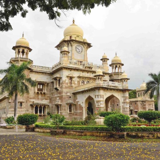 Indore tours from Pune and Mumbai
