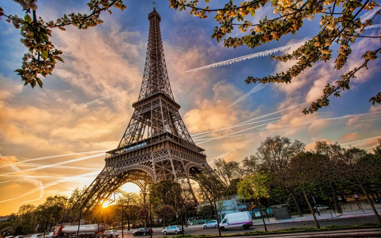 Panoramic Paris tours from Pune & Mumbai