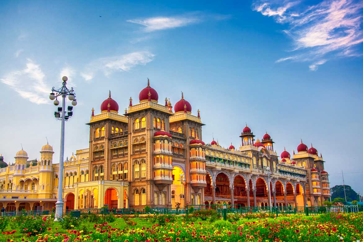 places to see in between bangalore and mysore